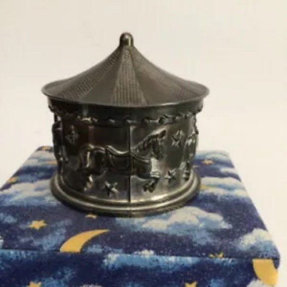 WALLACE SILVERSMITHS SILVER PLATED CAROUSEL MUSIC BOX Vintage - Picture 8 of 8